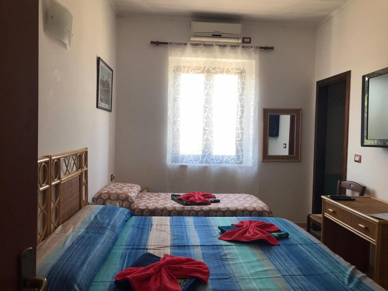 Casa Elvira Bed & Breakfast Isola Di Capo Rizzuto Dış mekan fotoğraf