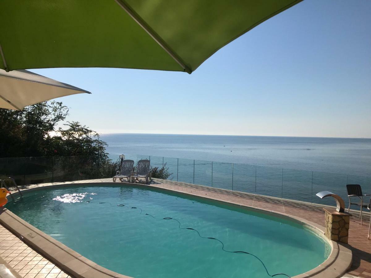 Casa Elvira Bed & Breakfast Isola Di Capo Rizzuto Dış mekan fotoğraf